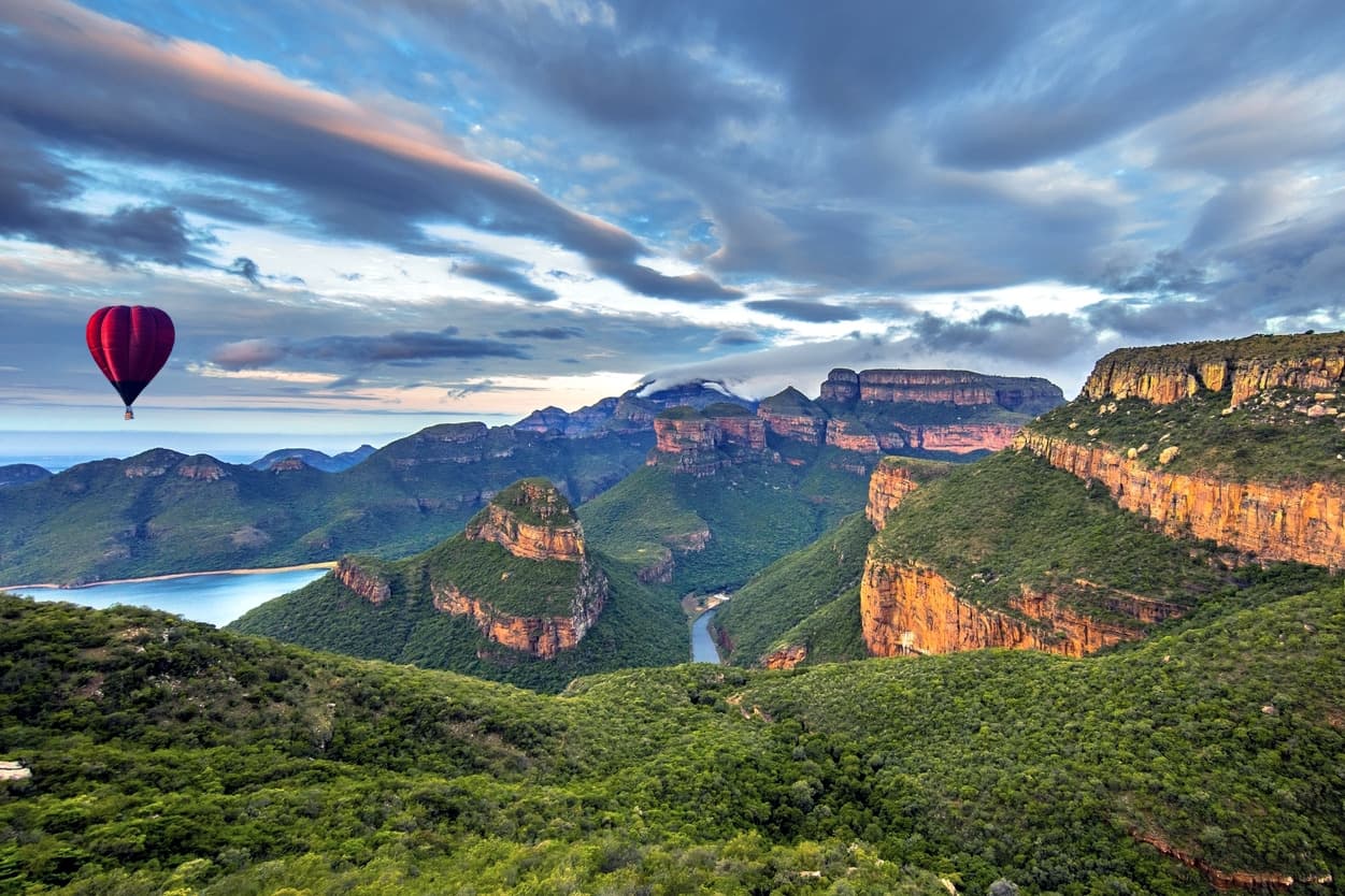 Vuelo panorámico en globo aerostático sobre el Blyde River Canyon